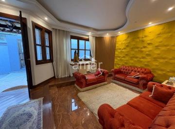 Casa · 300m² · 3 Quartos · 3 Vagas · Casa Padrão Na Melhor localização do Bairro Alvaro Camargos
