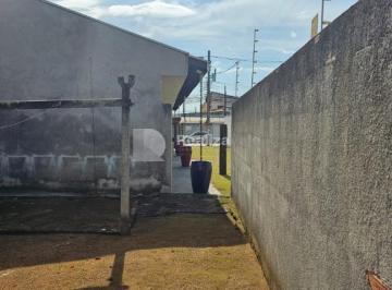 Casa · 110m² · 3 Quartos · 11 Vagas · Casa à venda em Taubaté, Esplanada Independência, com 3 quartos, com 110 m²