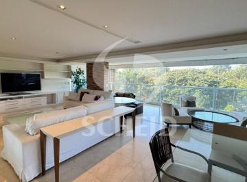 Apartamento · 242m² · 4 Quartos · 4 Vagas · Apartamento para Locação com 242m², 4 quartos sendo 4 suítes, 4 vagas.
