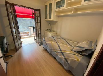9ac77ccf-f16a-4a4b-a1e3-0639e8507ef7 · Atraente casa para venda em Vila Parque Jabaquara com 3 quartos, sendo 1 suíte, 196m²