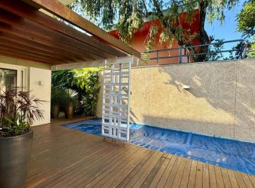 75837b24-f359-4e60-a527-4cd8dc6e156a · Versátil casa para venda e locação em Alto de Pinheiros com 4 quartos, sendo 3 suítes, 398m²