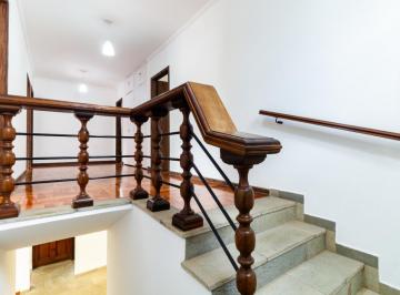 IMG_20260701_091711_000.jpeg · Aconchegante casa para venda em Alto de Pinheiros com 4 quartos, sendo 2 suítes, 329m² - remaxterra#