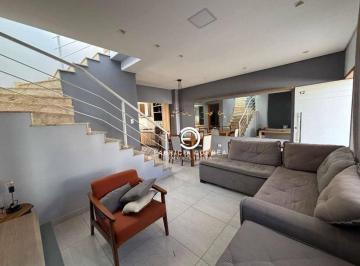 a167a8ed21684d98e29030191b705882bfb8407a · Sobrado com 3 dormitórios à venda, 119 m² por R$ 530.000,00 - Parque Santo Antônio - Taubaté/SP