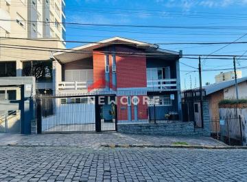 Casa · 256m² · 3 Quartos · 2 Vagas · Casa em Rua Bento de Lavra Pinto - Madureira - Caxias do Sul/RS