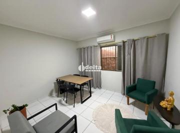 Comercial · 13m² · Sala disponível para locação no bairro Nossa Senhora Aparecida em Uberlândia-MG