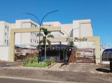 Apartamento · 50m² · 2 Quartos · 1 Vaga · Apartamento de 2 dormitórios próximo ao Max Muffato e Shopping Cidade Norte.
