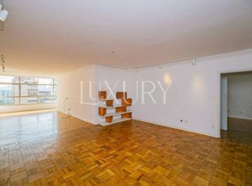 1 · Apartamento com 176 m², 3 quartos sendo 2 suítes à venda no Jardim Europa ao lado do Clube Pinheiros