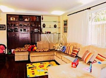 1 · Casa à venda no Jardim Luzitania, 200 m²,  3 quartos sendo 1 suíte, 3 vagas