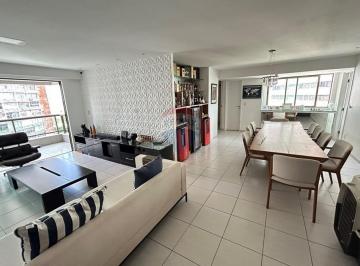 Apartamento · 180m² · 3 Quartos · Apartamento 180m² / 3 Suítes em Boa Viagem - Recife