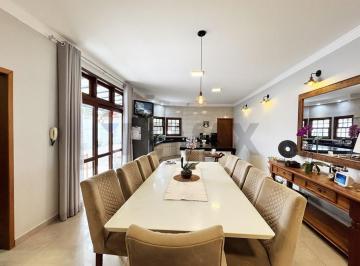 Casa · 355m² · 5 Quartos · 12 Vagas · Casa Térrea com 03 Quartos e 01 Suíte em Terreno Grande em Atibaia com Edícula Completa