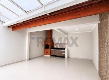 Casa · 198m² · 3 Quartos · 4 Vagas · Casa na Vila Galvão - 3 suítes e 4 vagas!