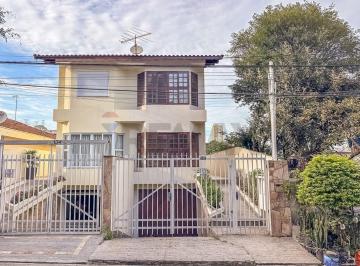 Casa · 225m² · 3 Quartos · 5 Vagas · Sobrado no Parque Maria Domitila com 03 dormitórios