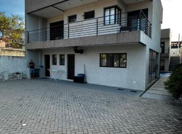 617aa2f367360f2094f5b24aebd0857621cb0d20 · Casa com 4 dormitórios à venda, 362 m² por R$ 2.491.000 - Vila Petrópolis - Atibaia/SP