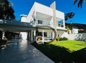 4c0ced3876e3b99cd8b23d4d0ecdaf3880608378 · Casa com 5 suítes, piscina climatizada e amplo espaço gourmet no Módulo 18 da Riviera