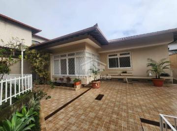 90fc6e6dcb36f52dfcc3d7d4c23663067010bdfa · Seu Novo Lar em Teresópolis: Casa Plana, Confortável e Segura no Bairro Iucas!