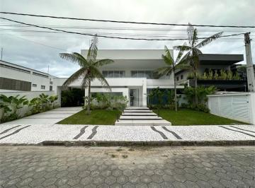 Casa · 642m² · 6 Quartos · 4 Vagas · Casa com 6 quartos à venda em Riviera - SP