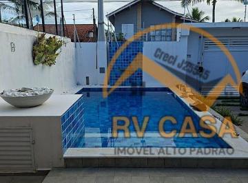 Casa · 130m² · 3 Quartos · 3 Vagas · Casa residencial de alto padrão próximo ao mar
