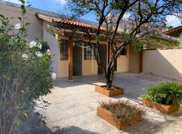 Casa de 2 quartos, São José dos Campos · Casa com 2 dormitórios no Bosque dos Eucaliptos