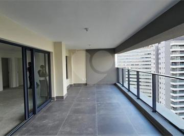 Apartamento de 3 quartos, São Paulo · Apartamento com 3 suites na Água Branca