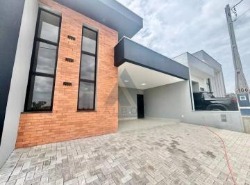 Casa de 3 quartos, Itapetininga · Casa com 3 quartos à venda, - Residencial Tivolli - Itapetininga/SP.