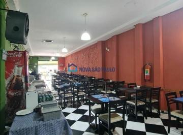 Comercial · 125m² · Salão Comercial terréo, com 125m - Bosque da Saúde