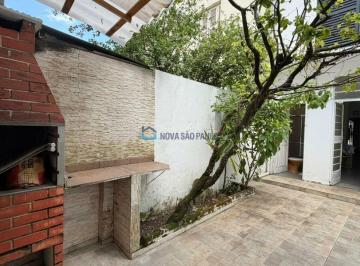 Casa · 150m² · 3 Quartos · 1 Vaga · Casa sobrado a venda na Aclimação, a 200 metros do Parque da Aclimação.