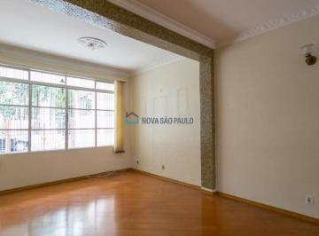 Comercial · 150m² · 3 Quartos · 2 Vagas · Sobrado Comercial para locação a 06 minutos a pé do metrô Saúde. Para locação!
