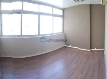 Comercial · 74m² · 4 Vagas · Sala comercial