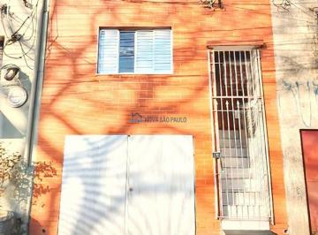 Casa · 219m² · 4 Quartos · 2 Vagas · Viva no Ipiranga: sobrado com 219m², 4 dormitórios e fácil acesso ao metrô