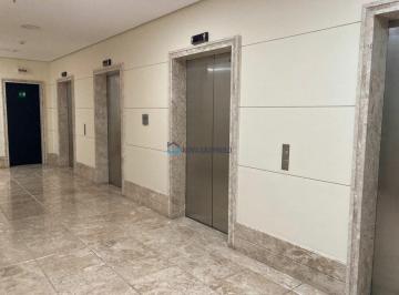 Comercial · 139m² · 4 Vagas · Conjunto Comercial com 4vaga(s) de garagens