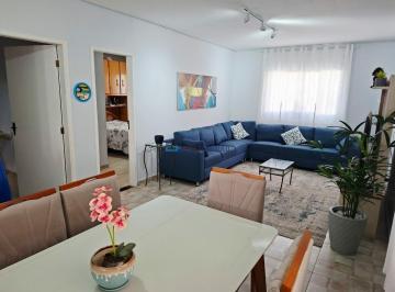 Casa · 223m² · 2 Quartos · 2 Vagas · Casa térrea e sobrado no mesmo terreno com 238m² de terreno e 223m² construída à