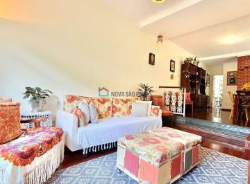 Casa · 140m² · 4 Quartos · 3 Vagas · Casa /Sobrado a Venda, 4 Dormitórios, Metrô Saude