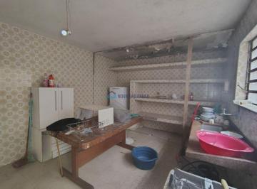 Casa · 126m² · 2 Quartos · 6 Vagas · Sobrado 3 quartos, 6 vagas próximo do metro