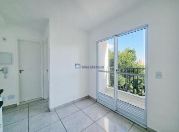 Apartamento · 32m² · 2 Quartos · Apartamento à venda, com 2 quartos, sacada, no Ipiranga, próximo ao metrô.