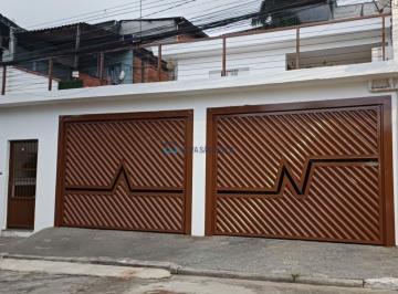 Casa · 150m² · 3 Quartos · 3 Vagas · Casa térrea, com sobrado nos fundos, toda reformada e com quintal