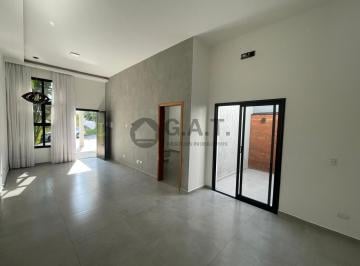 Foto 01 · Casa em Condomínio no Horto Florestal em Sorocaba-SP: 3 quartos, 1 suíte, 2 salas, 1 banheiro, 2 vag