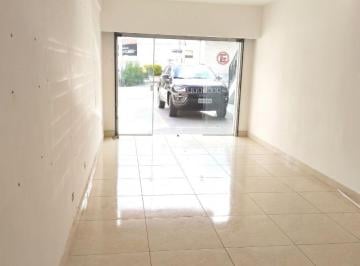 Comercial de 1 quarto, São Paulo · Imóvel comercial de 32 m² para aluguel no Jardim Bonfiglioli