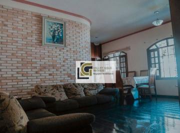 fccaba31f3c98ae391ef7e1b06fe38c42ee2b900 · Sobrado com 4 dormitórios à venda, 255 m² por R$ 750.000,00 - Jardim Flórida - Jacareí/SP