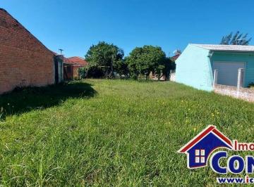Terreno · 300m² · T83 - Lindo terreno de 300m² localizado no balneário Presidente
