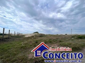 Terreno · 350m² · T90 - Excelente terreno a 50 metros do mar no balneário Presidente
