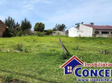 Terreno · 884m² · T88 - Excelentes terrenos localizados na Avenida principal de Imbé