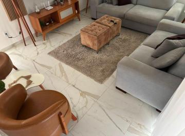 Casa de 4 quartos, Lauro de Freitas · Excelente Casa Duplex 3 Suítes à Venda em Ipitanga