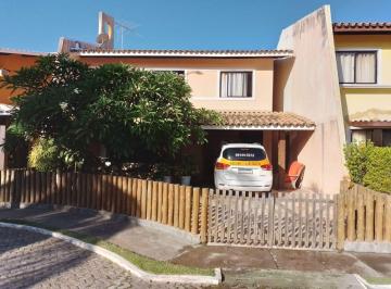 Casa de 3 quartos, Salvador · Alugo Fantástica Casa COND SOL DO FLAMENGO duplex 3/4 suíte 200m2 Varanda