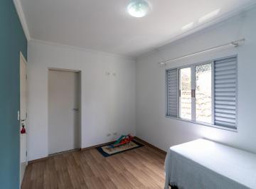 e77675f6-bfe7-457e-b404-b58a48a85c8e · Agradável casa para venda em Itaberaba com 3 quartos, sendo 3 suítes, 291m²