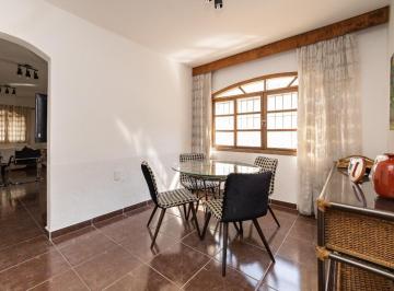 9b1527d2-7f87-46e0-b090-4050732a4eb7 · Elegante sobrado para venda em Vila Palmeiras com 3 quartos, sendo 1 suíte, 164m²