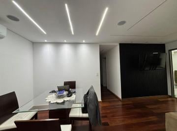 d4784309-8aa0-4754-aae6-8e1afe7d1feb · Elegante apartamento para venda em Saúde com 3 quartos, sendo 1 suíte, 94m²