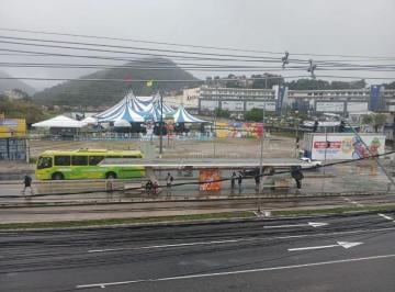 Comercial · 40m² · Sala em Piratininga, Niterói/RJ de 40m² para locação R$ 1.400,00/mes