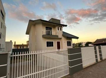 Casa · 220m² · 3 Quartos · 7 Vagas · Casa em , Penha/SC de 220m² 3 quartos para locação R$ 8.000,00/mes