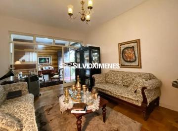 Casa · 350m² · 4 Quartos · 3 Vagas · Casa com 4 quartos à Venda, Barroca - Belo Horizonte