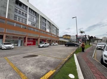 Comercial · 67m² · 1 Vaga · Loja em Forquilhinha, São José/SC de 67m² para locação R$ 4.850,00/mes
